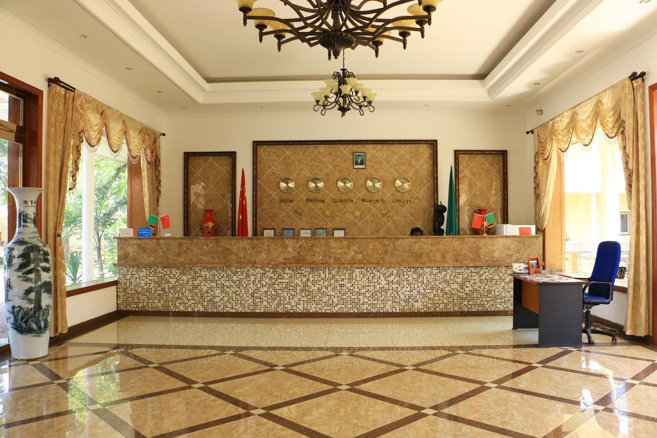 Oriental Swan Hotel Livingstone Exterior foto